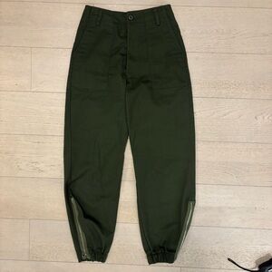 Brandy Melville Exposed Zipper Military Style Jogger Cargo Pants